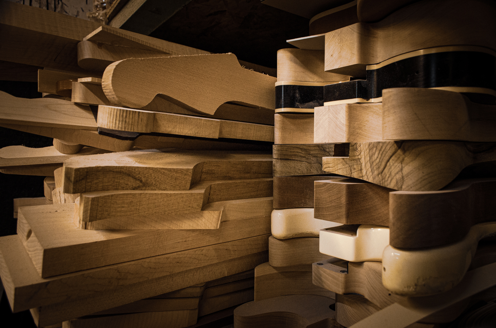 Las maderas para guitarras eléctricas.